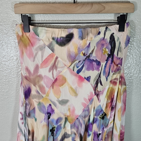 Anthropologie Asymmetrical Painterly Floral Midi Skirt Size S - Picture 8 of 14
